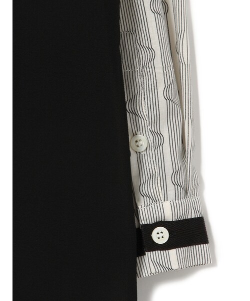 Usagi pour toi（ウサギプゥトワ）の「EROTOKRITOS プリントシャツドレス（その他・black・0）」の4枚目の写真