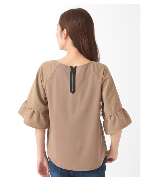 E hyphen world gallery(イーハイフンワールドギャラリー)の「・7Sフロント異素材切替バックジッププルオーバー(トップス・ブラック/ベージュ/ネイビー・F)」の6枚目の写真