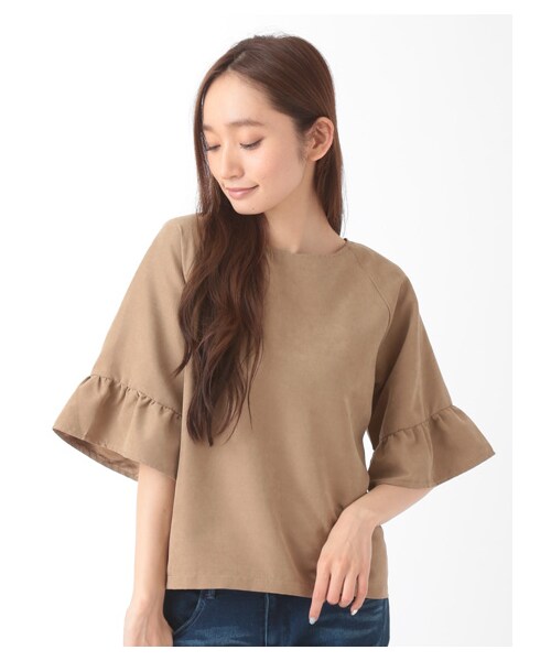 E hyphen world gallery(イーハイフンワールドギャラリー)の「・7Sフロント異素材切替バックジッププルオーバー(トップス・ブラック/ベージュ/ネイビー・F)」の2枚目の写真