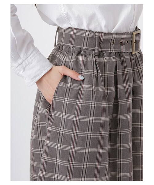 E hyphen world gallery（イーハイフンワールドギャラリー）の「・共ベルト付TRチェックガウチョパンツ（パンツ・グレー/ブラック/ブラウン・F）」の8枚目の写真