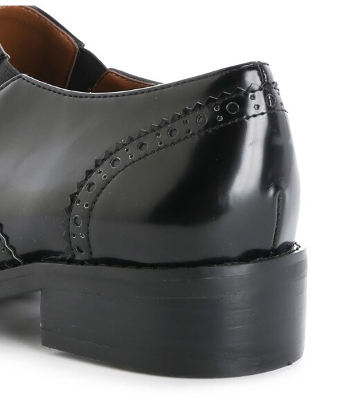 Juze(ジュゼ)の「メダリオンドレスシューズ(シューズ・レディース・ブラック/ホワイト/シルバー・S/M/L)」の8枚目の写真