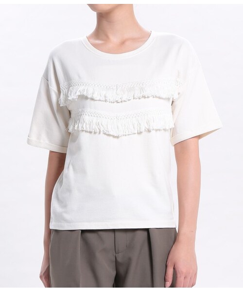 LE JUN(ルジュン)の「フリンジウラケプルオーバー(トップス・レディース・ブラック/オフホワイト/キャメル・F)」の5枚目の写真