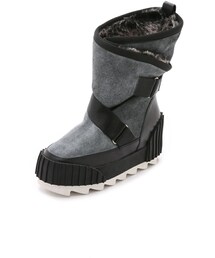 UNITED NUDE（ユナイテッドヌード）の「United Nude Faux Fur Lined