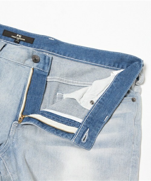 FREDY&GLOSTER（フレディアンドグロスター）の「【佐藤アツヒロさん ドラマ 着用】スキニー5Pパンツ（デニムパンツ・メンズ・サックスブルー・S/M/L）」の9枚目の写真