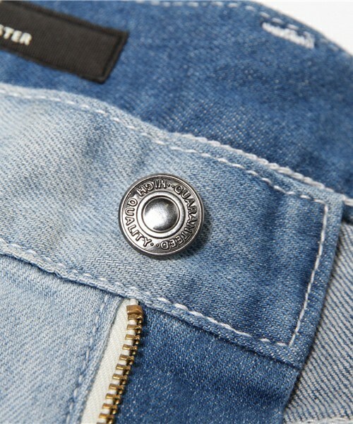 FREDY&GLOSTER（フレディアンドグロスター）の「【佐藤アツヒロさん ドラマ 着用】スキニー5Pパンツ（デニムパンツ・メンズ・サックスブルー・S/M/L）」の10枚目の写真