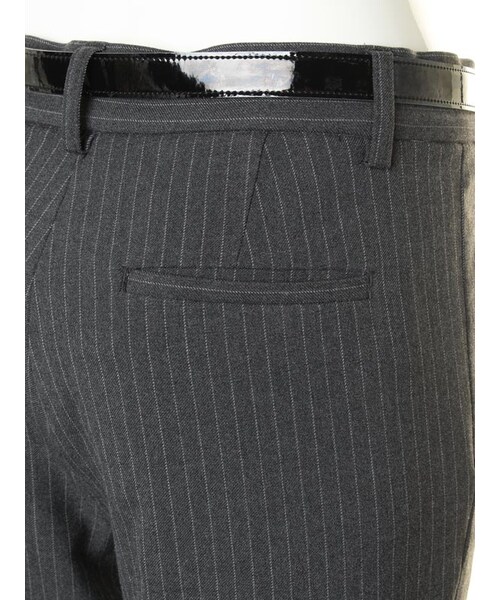 31 Sons de mode（トランテアン　ソン　ドゥ　モード）の「ベルト付ストライプロングパンツ（パンツ・レディース・グレー/ブラック/オフホワイト・36/38）」の7枚目の写真