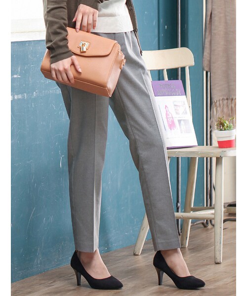 Honeys（ハニーズ）の「テーパードパンツ（パンツ・スキニー・レディース・オフチェック/クロ/コン/コンチェック/クロストライプ/コンストライプ/杢グレー・Ｆ）」の4枚目の写真