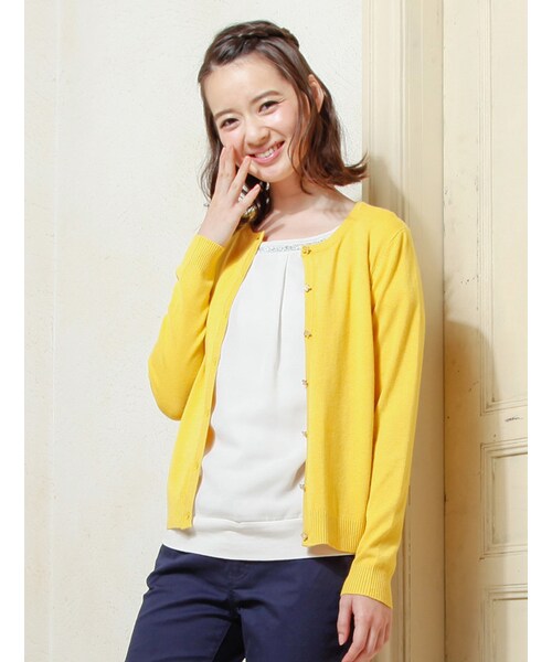 Honeys（ハニーズ）の「変わり釦クルーカーデ（カーディガン・レディース・アイボリー/クロ/コン/アカ/イエロー/グリーン/ブルー/杢グレー・Ｆ）」の7枚目の写真