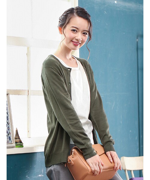 Honeys（ハニーズ）の「クルーカーデ（カーディガン・レディース・クロ/コン/アカ/イエロー/カーキ/杢グレー/ブルー・Ｆ）」の3枚目の写真