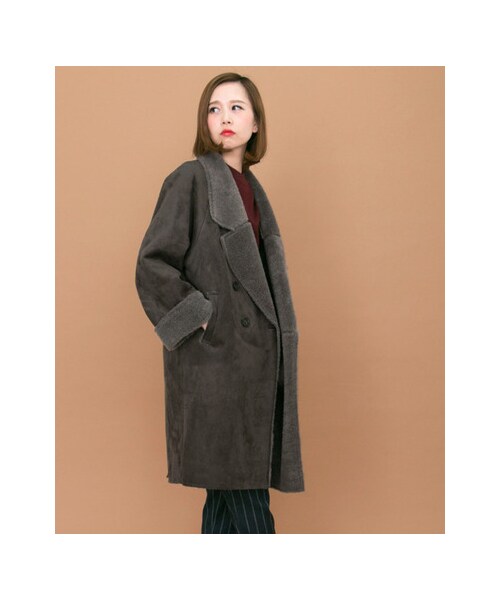 KBF（ケイビーエフ）の「ムートンコート（ジャケット/アウター・レディース・CAMEL/GREIGE/CHARCOAL・one）」の10枚目の写真