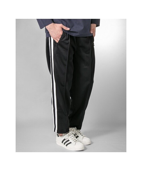 URBAN RESEARCH（アーバンリサーチ）の「URBAN RESEARCH iD TRACK PANTS（パンツ・メンズ・BLACK・M/L）」の2枚目の写真