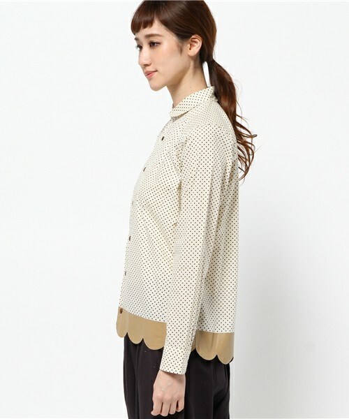 FRAPBOIS half（フラボアハーフ）の「ビスケットシャツ（シャツ/ブラウス・レディース・ホワイト/ベージュ系その他/ブルー系その他・1/2）」の5枚目の写真