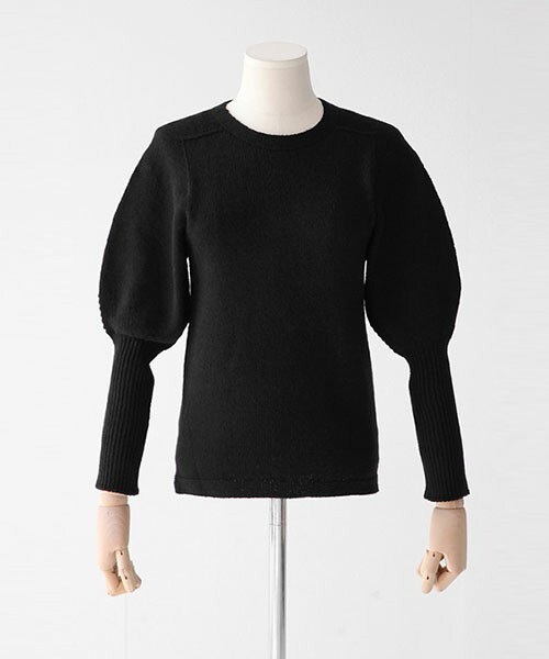 DHOLIC（ディーホリック）の「ユニークバルーンスリーブニットトップス（ニット/セーター・レディース・アイボリー/カーキ/ディープピンク/ネイビー/ブラック・FREE）」の2枚目の写真