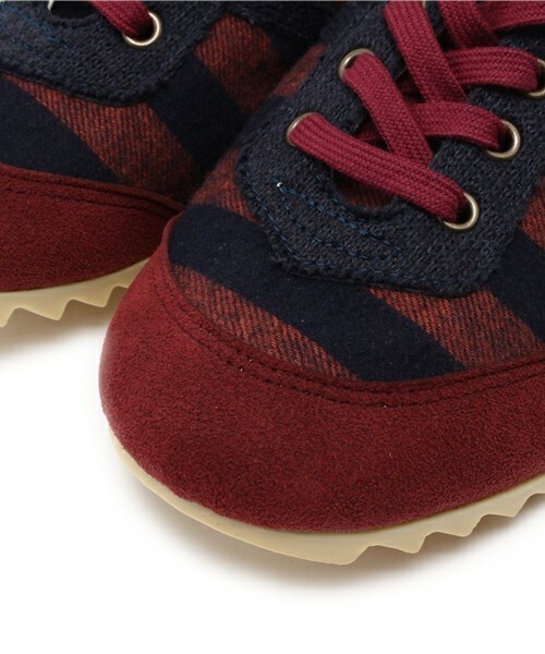 FRAPBOIS（フラボア）の「ネルジャガー（スニーカー・レディース・ブラック/エンジ・1/2/3/4）」の5枚目の写真