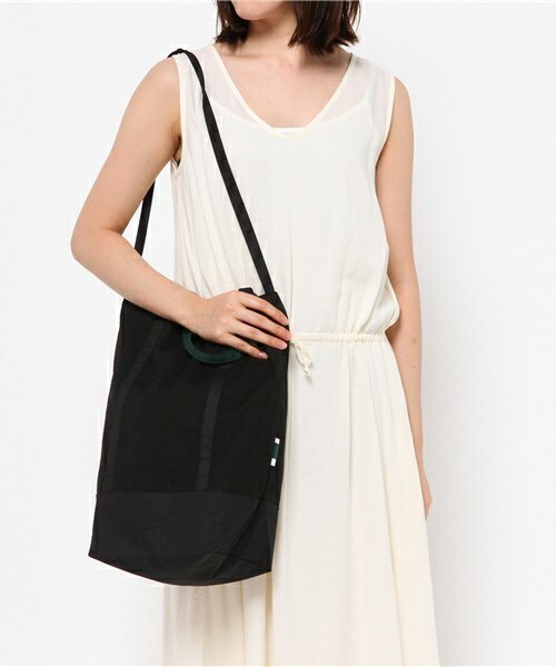 FRAPBOIS（フラボア）の「スリムトート（ショルダーバッグ・レディース・ホワイト/ブラック・FREE）」の12枚目の写真