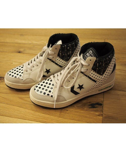 FRAPBOIS（フラボア）の「WEAPON（スニーカー・メンズ・ホワイト・4/5/6/7/8/9）」の3枚目の写真