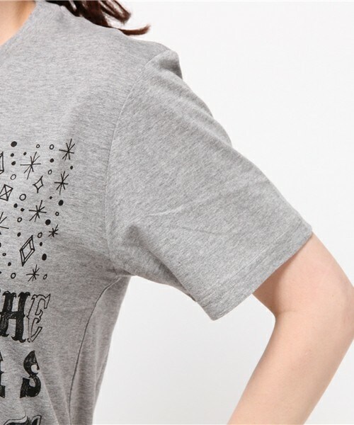 FRAPBOIS(フラボア)の「FRAPBOIS×ShogoSekine(Tシャツ/カットソー・レディース・ホワイト/トップグレー・1/2/3)」の7枚目の写真