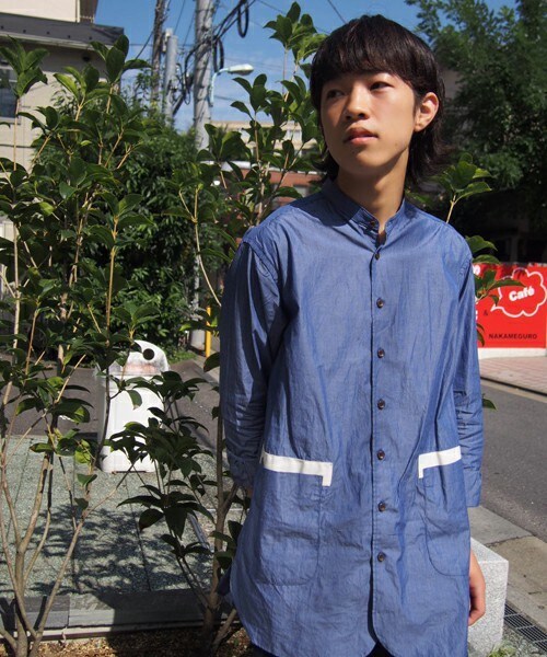 FRAPBOIS（フラボア）の「グランパ（シャツ/ブラウス・メンズ・ホワイト/ブルー/ネイビー・2/3）」の3枚目の写真