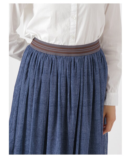 earth music&ecology（アースミュージックアンドエコロジー）の「＜WEB限定大きな・小さなサイズ＞チュールミディ丈スカート（スカート・オフホワイト/グレー/カーキ/インディゴ/ネイビー・XS/L）」の9枚目の写真