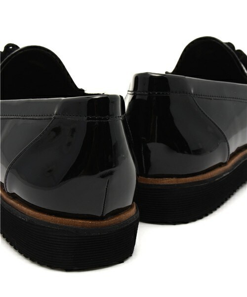 Bridget Birkin（ブリジットバーキン）の「エナメルボリュームタッセルモカシューズ (551627)（その他シューズ・レディース・ブラック/ネイビー/ボルドー・S/M/L/LL）」の10枚目の写真