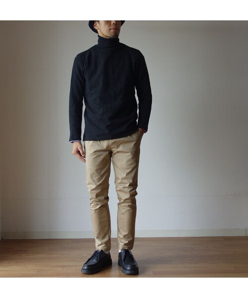 STORES.jp(ストアーズドットジェーピー)の「【2015秋の新作】Tieasy AUTHENTIC CLASSIC ティージーオーセンティッククラシック ORIGINAL HIGH NECK SHIRT オリジナルハイネックシャツ ブラック(Tシャツ/カットソー・メンズ・その他)」の2枚目の写真