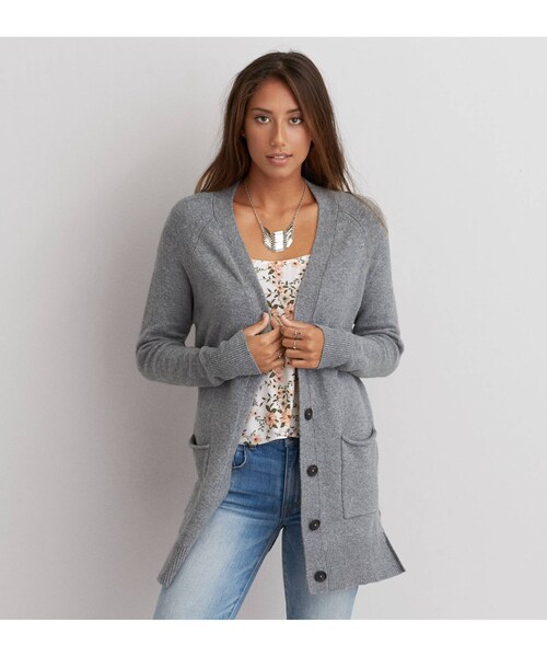 American Eagle（アメリカンイーグル）の「AEOボーイフレンドカーディガン（カーディガン/ボレロ・レディース・ブラック/ライトカシュー/キャラメル/サマーバーガンディー/ライトグレー・XXS/XS/S/M/L/XL）」の2枚目の写真