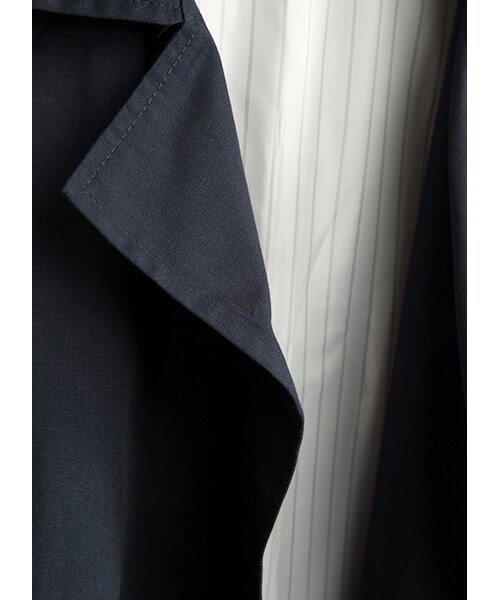 gracegift（グレースギフト）の「韓國俐落長版條紋反摺袖風衣外套（ジャケット/アウター・レディース・藍/杏・F）」の3枚目の写真