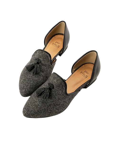 gracegift(グレースギフト)の「韓國尖頭流蘇側鏤空樂福鞋(その他・レディース・灰/酒紅・36/37/38/39/40)」の1枚目の写真