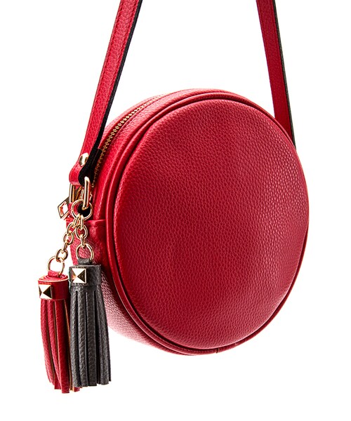 gracegift（グレースギフト）の「韓國極簡質感壓紋流蘇小圓包（バッグ・レディース・紅/黑・F）」の2枚目の写真