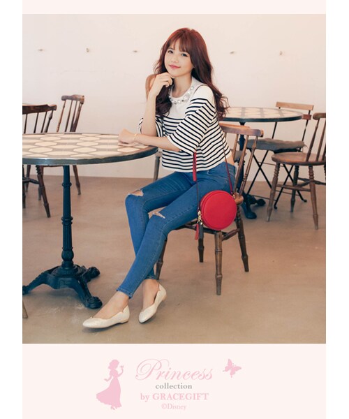 gracegift（グレースギフト）の「韓國極簡質感壓紋流蘇小圓包（バッグ・レディース・紅/黑・F）」の8枚目の写真