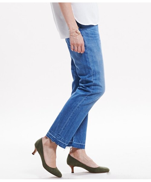 LE JUN（ルジュン）の「デニムストレートカットオフパンツ（パンツ・レディース・ブルー系・S/M）」の4枚目の写真