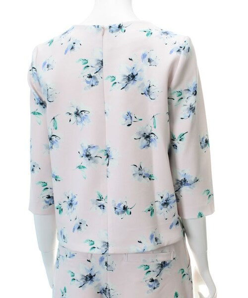 31 Sons de mode（トランテアン　ソン　ドゥ　モード）の「花柄プリントセットアッププルオーバー（トップス・レディース・ブラック/オフホワイト/ピンク・36/38）」の11枚目の写真