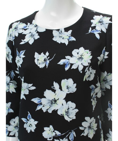 31 Sons de mode（トランテアン　ソン　ドゥ　モード）の「花柄プリントセットアッププルオーバー（トップス・レディース・ブラック/オフホワイト/ピンク・36/38）」の14枚目の写真