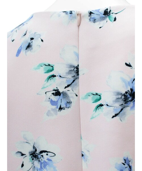 31 Sons de mode（トランテアン　ソン　ドゥ　モード）の「花柄プリントセットアッププルオーバー（トップス・レディース・ブラック/オフホワイト/ピンク・36/38）」の10枚目の写真