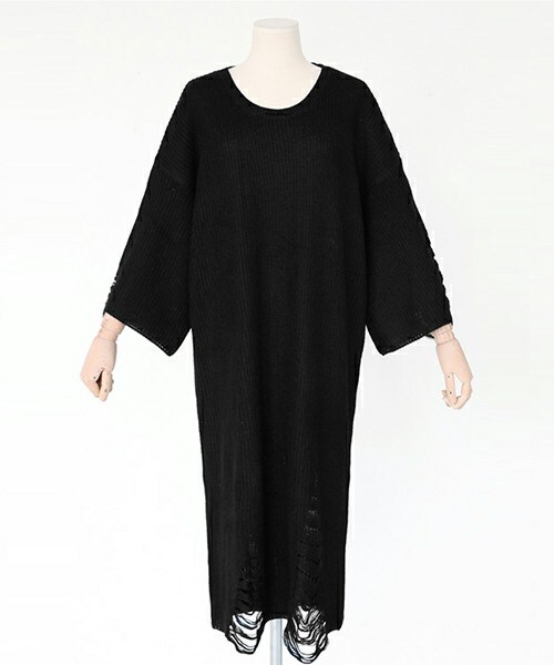 DHOLIC(ディーホリック)の「クラッシュディテールロングニットワンピース(ワンピース・レディース・グレー/ブラウン/ブラック・FREE)」の2枚目の写真