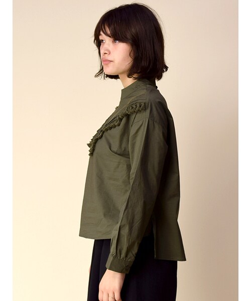 w closet（ダブルクローゼット）の「タッセル付き長袖ブラウス（トップス・レディース・オフホワイト/キャメル/カーキ・FREE）」の5枚目の写真
