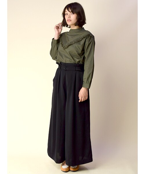 w closet（ダブルクローゼット）の「タッセル付き長袖ブラウス（トップス・レディース・オフホワイト/キャメル/カーキ・FREE）」の11枚目の写真