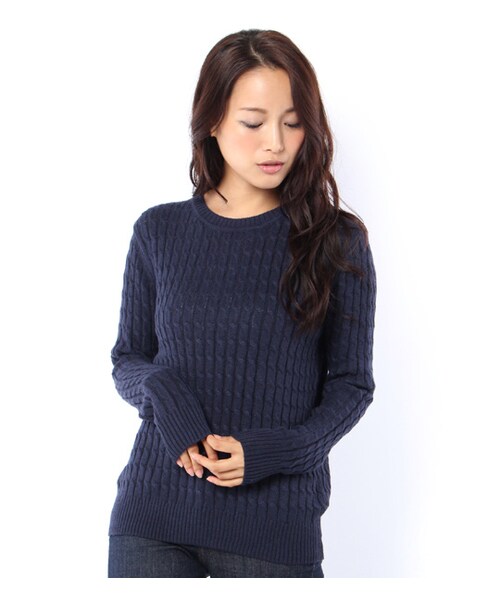 mysty woman(ミスティウーマン)の「カシミヤ混ケーブルニットプルオーバー(トップス・レディース・オフホワイト/トップグレー/ボルドー/ネイビー)」の4枚目の写真