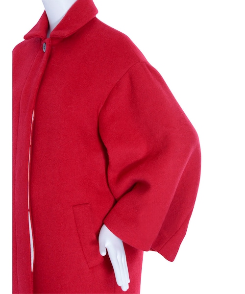 MURUA（ムルーア）の「【FEMININE】モッサウールステンカラーコート（ジャケット/アウター・レディース・ダークグレー/ブラック/レッド/キャメル）」の10枚目の写真