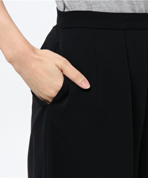 TARO HORIUCHI（タロウ ホリウチ）の「■別注■ TARO HORIUCHI×MIDWEST フルレングスワイドパンツ（その他パンツ・レディース・ブラック/ネイビー・1/2）」の10枚目の写真