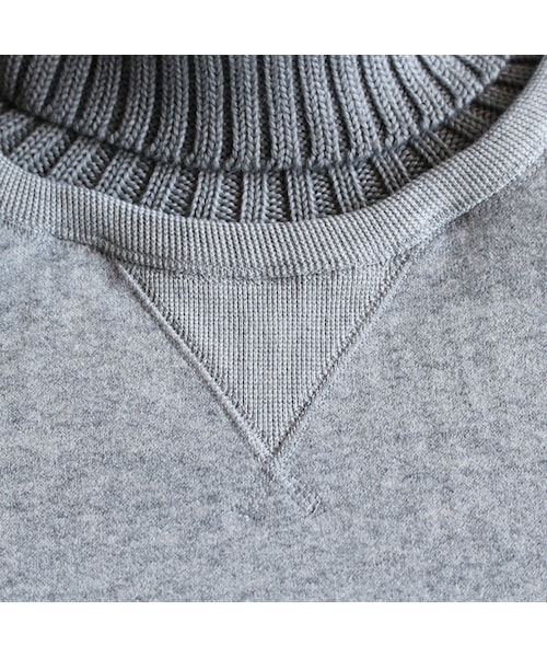 SASQUATCHfabrix.(サスクワァッチファブリックス)の「Turtleneck Sweat(トップス・Black/Grey・S/M/L)」の5枚目の写真