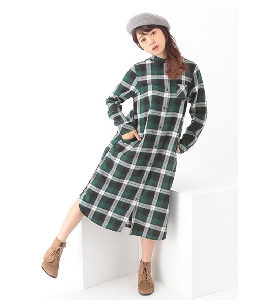 earth music&ecology（アースミュージックアンドエコロジー）の「ロングチェックシャツワンピース（ワンピース/ドレス・レッド/グリーン/ネイビー・M/L）」の4枚目の写真