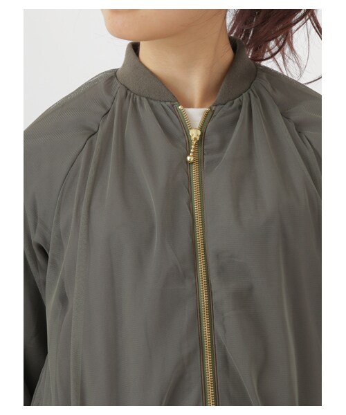 earth music&ecology（アースミュージックアンドエコロジー）の「＜WEB限定大きな・小さなサイズ＞チュール重ねショートブルゾン（ジャケット/アウター・アイボリー/ブラック/カーキ）」の7枚目の写真