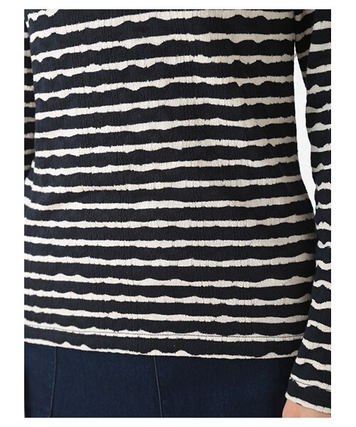 E hyphen world gallery（イーハイフンワールドギャラリー）の「ハイネックケーブルJQプルオーバー（トップス・アイボリー/オフホワイト/杢グレー/ブラック/ネイビー・F）」の11枚目の写真