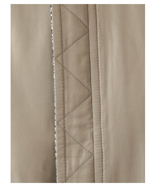 E hyphen world gallery（イーハイフンワールドギャラリー）の「リバーシブルブルゾン（ジャケット/アウター・ブラック/カーキ）」の9枚目の写真