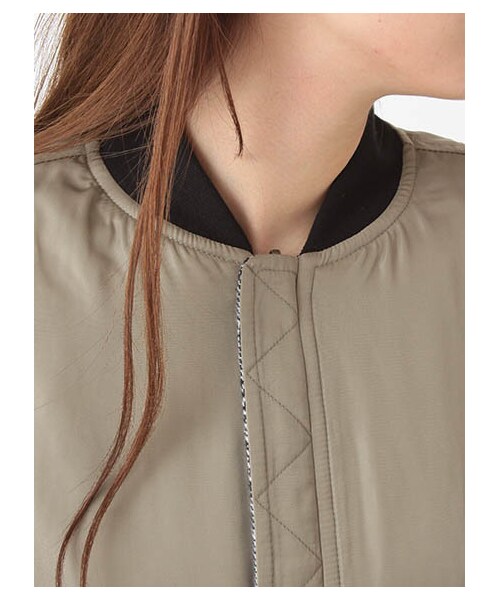 E hyphen world gallery（イーハイフンワールドギャラリー）の「リバーシブルブルゾン（ジャケット/アウター・ブラック/カーキ）」の6枚目の写真