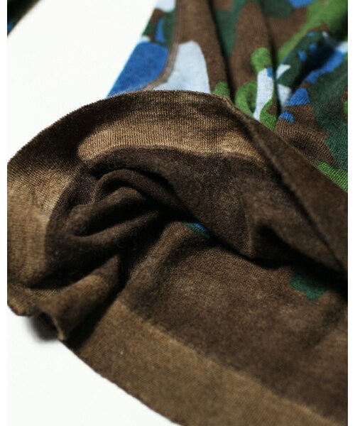 45R フラワーモチーフフロートニット　45rpm 45R（フォーティファイブアール）の「フロートカモフラワー