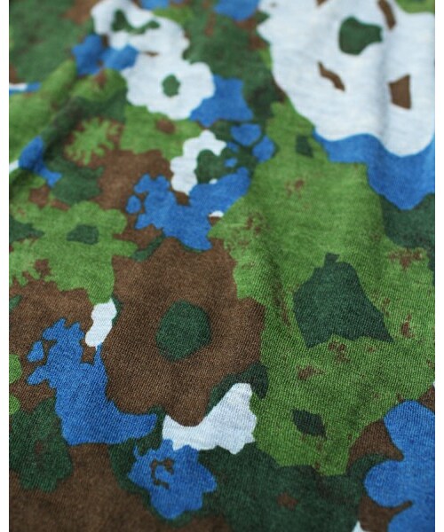 45R フラワーモチーフフロートニット　45rpm 45R（フォーティファイブアール）の「フロートカモフラワー