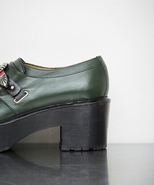 TOGA PULLA(トーガ プルラ)の「TOGA PULLA キルト木靴(その他シューズ・レディース・ブラック/ダークグリーン/ライトブラウン・36/37/38/39)」の13枚目の写真