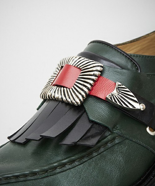 TOGA PULLA(トーガ プルラ)の「TOGA PULLA キルト木靴(その他シューズ・レディース・ブラック/ダークグリーン/ライトブラウン・36/37/38/39)」の14枚目の写真